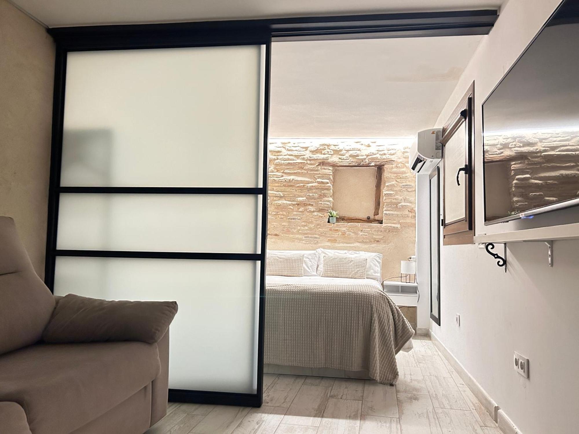 Plaza Adarve Toledo Apartment Exterior photo
